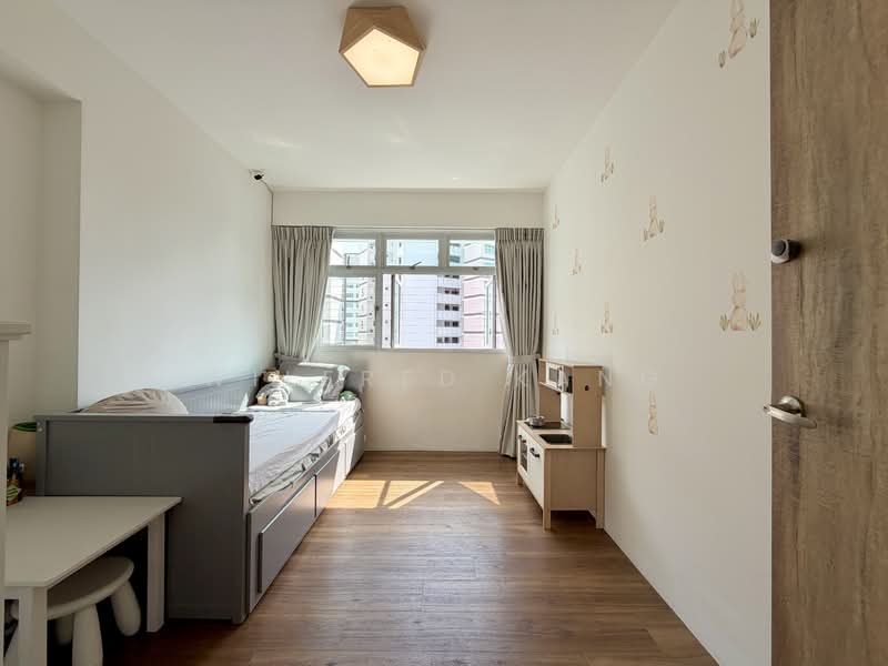 453B Bukit Batok West Avenue 6, 453B Bukit Batok West Avenue 6, 3 Bedrooms, 1,238 sqft, HDB Flat For Sale, by Wilfred Kang, 500224866 - Bedroom - PropertyGuru.com.sg
