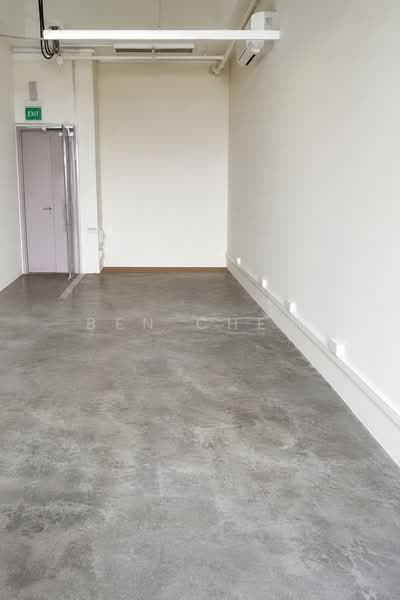 Tradehub 21, 18 Boon Lay Way, 1,173 sqft, Light Industrial (B1) For Rent, by Ben Chew, 500224874 - Interior - CommercialGuru.com.sg