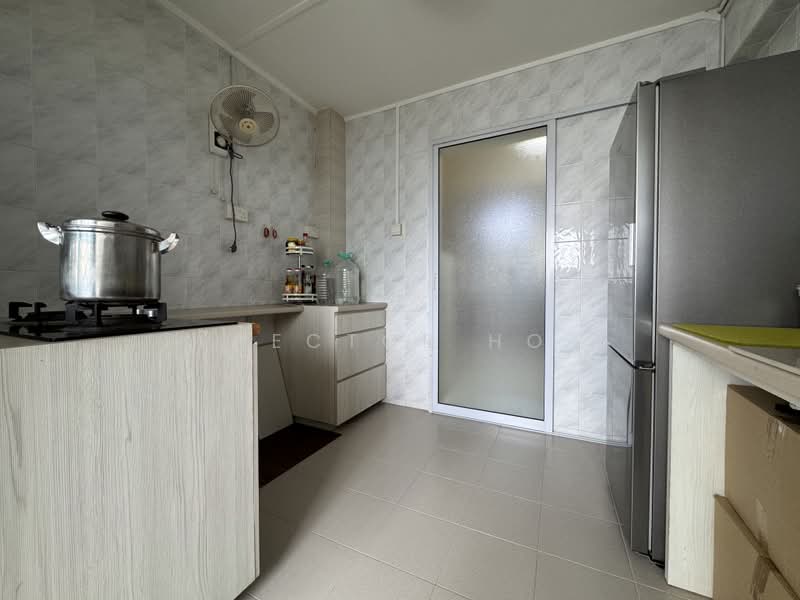 2 Hougang Avenue 3, 2 Hougang Avenue 3, 1 Bedroom, 635 sqft, HDB Flat For Sale, by Hector Ho, 500224880 - Kitchen - PropertyGuru.com.sg