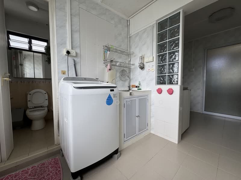 2 Hougang Avenue 3, 2 Hougang Avenue 3, 1 Bedroom, 635 sqft, HDB Flat For Sale, by Hector Ho, 500224880 - Service Yard - PropertyGuru.com.sg