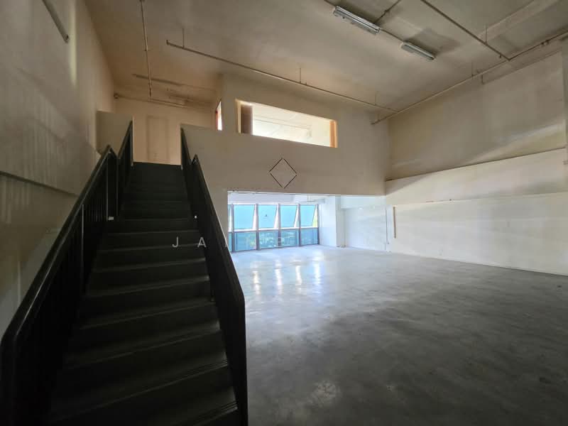 Win5 @ Yishun, 15 Yishun Industrial Street 1, Sembawang / Yishun, 3,154 sqft, Light Industrial (B1) For Sale, by Jaime Lim, 500224888 - mezzanine office - CommercialGuru.com.sg