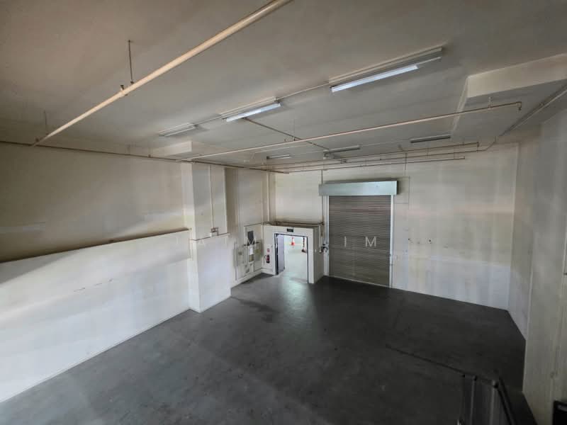 Win5 @ Yishun, 15 Yishun Industrial Street 1, Sembawang / Yishun, 3,154 sqft, Light Industrial (B1) For Sale, by Jaime Lim, 500224888 - view from mezzanine level - CommercialGuru.com.sg