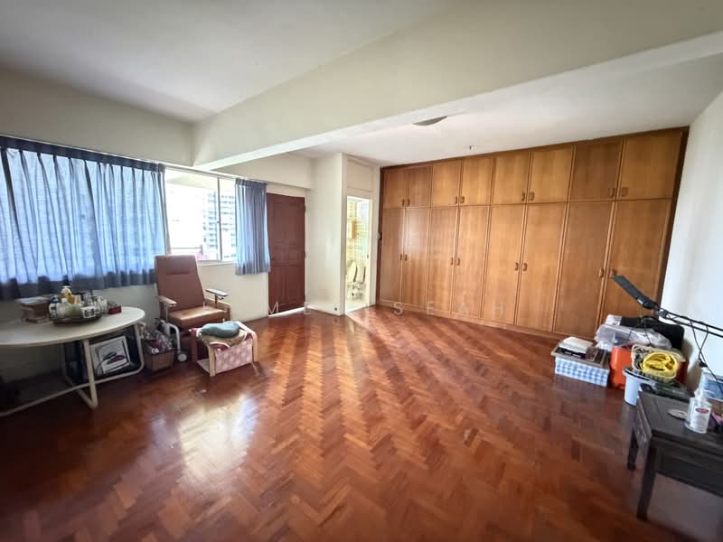 Pandan Valley, 7 Pandan Valley, 4 Bedrooms, 2,669 sqft, Condominium For Sale, by James Seah, 500224892 - Living Room - PropertyGuru.com.sg