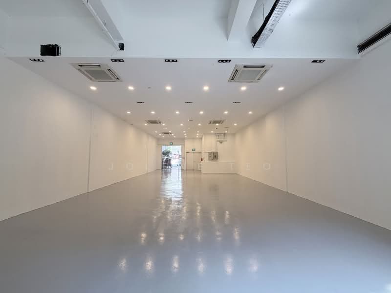 Ground Floor Shop / Showroom at Henderson, , 1,755 sqft, Other Retail For Rent, by Jolene Teo, 500224922 - CommercialGuru.com.sg