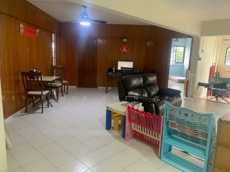 115 Bukit Batok West Avenue 6, 115 Bukit Batok West Avenue 6, 3 Bedrooms, 1,421 sqft, HDB Flat For Sale, by Kevin Nur Amin Widjaja, 500224925 - Living Room - PropertyGuru.com.sg