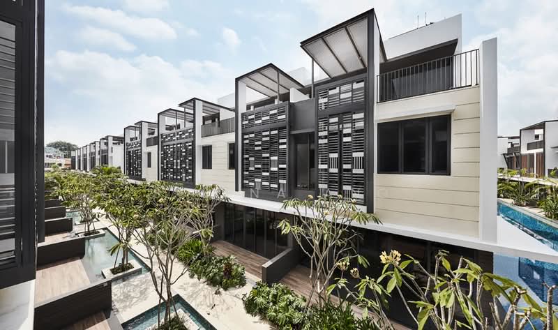 Alana, Sunrise Terrace, Seletar / Yio Chu Kang, 4 Bedrooms, 3,358 sqft, Terraced House For Sale, by Selena Ang, 500224926 - Exterior - PropertyGuru.com.sg