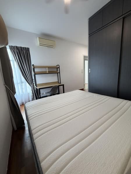 Oleander Towers, 911 Lorong 1 Toa Payoh, Room Rental, 180 sqft, Apartment For Rent, by Caren Tan, 500224929 - Master Bedroom - PropertyGuru.com.sg