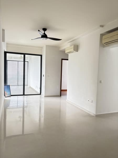 Casa Fortuna, Ah Hood Road, 2 Bedrooms, 1,076 sqft, Condominium For Sale, by Shareen Tan, 500224931 - Interior - PropertyGuru.com.sg