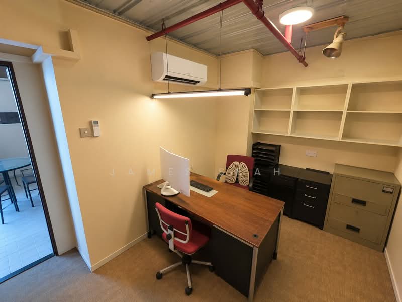 Techniques Centre, 67 Ubi Crescent, 1,141 sqft, Light Industrial (B1) For Sale, by James Seah, 500224933 - Study - CommercialGuru.com.sg