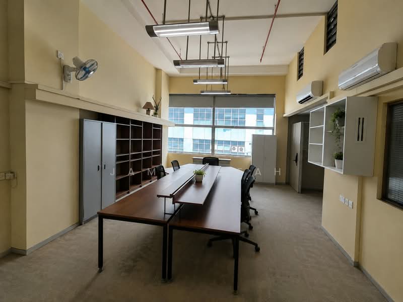 Techniques Centre, 67 Ubi Crescent, 1,141 sqft, Light Industrial (B1) For Sale, by James Seah, 500224933 - CommercialGuru.com.sg