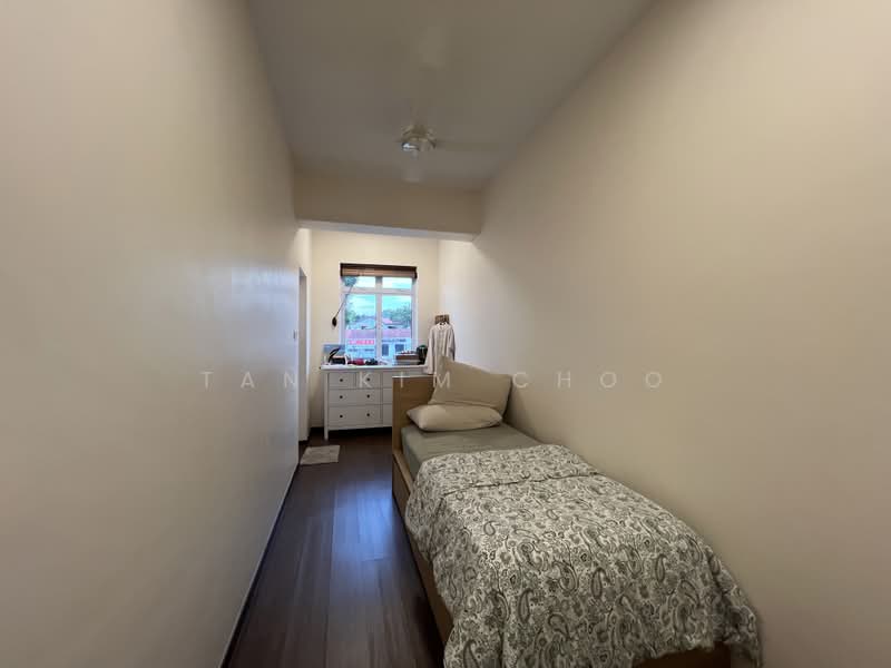 Sin Ming Plaza, 2 Sin Ming Road, 2 Bedrooms, 1,055 sqft, Apartment For Sale, by Tan Kim Choo, 500224937 - Common Bedroom - PropertyGuru.com.sg