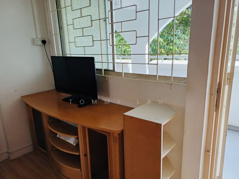684 Hougang Avenue 8, 684 Hougang Avenue 8, 2 Bedrooms, 689 sqft, HDB Flat For Rent, by Tommy Lau, 500224941 - PropertyGuru.com.sg