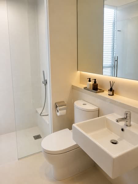 The Sea View, 37 Amber Road, 3 Bedrooms, 1,410 sqft, Condominium For Rent, by Sandy Lim 林莎莎, 500224946 - Bathroom - PropertyGuru.com.sg