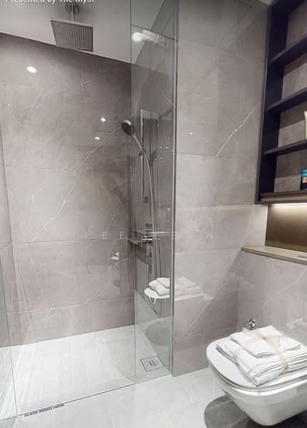The Myst, 800 Upper Bukit Timah Road, 2 Bedrooms, 700 sqft, Condominium For Sale, by Lee Yeen, 500224947 - Bathroom - PropertyGuru.com.sg