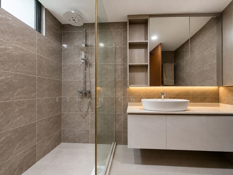 Summerdale, 2 Boon Lay Drive, 3 Bedrooms, 1,216 sqft, Condominium For Sale, by Ethan Chong, 500224953 - Bathroom - PropertyGuru.com.sg