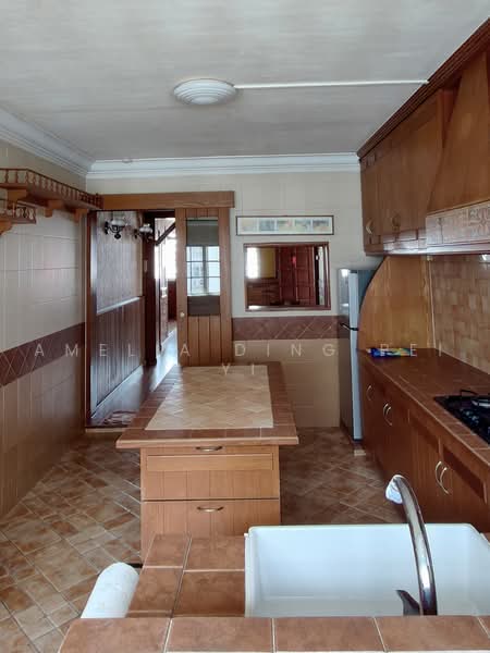 104 Bedok North Avenue 4, 104 Bedok North Avenue 4, 1 Bedroom, 871 sqft, HDB Flat For Sale, by Amelia Ding Pei Yi, 500224955 - Kitchen - PropertyGuru.com.sg