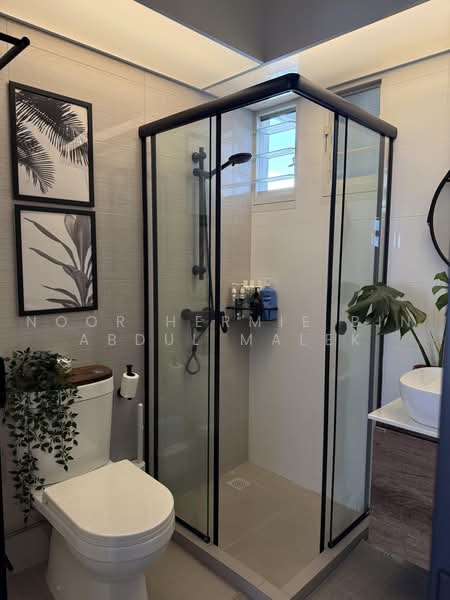 626A Tampines Street 61, 626A Tampines Street 61, 3 Bedrooms, 1,001 sqft, HDB Flat For Sale, by Noor Hermie Bin Abdul Malek, 500224958 - Bathroom - PropertyGuru.com.sg