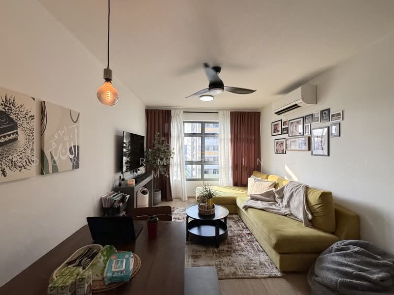 626A Tampines Street 61, 626A Tampines Street 61, Pasir Ris / Tampines, 3 Bedrooms, 1,001 sqft, HDB Flat For Sale, by Noor Hermie Bin Abdul Malek, 500224958 - Living Room - PropertyGuru.com.sg