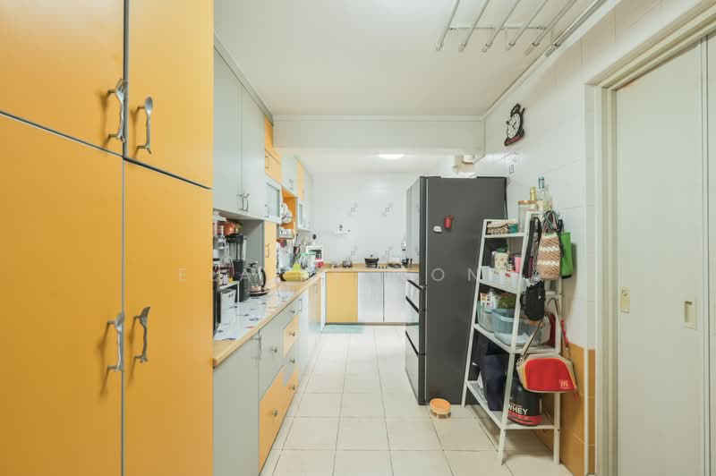 99 Bedok North Avenue 4, 99 Bedok North Avenue 4, 3 Bedrooms, 1,323 sqft, HDB Flat For Sale, by Elaine Wong, 500224969 - Kitchen - PropertyGuru.com.sg