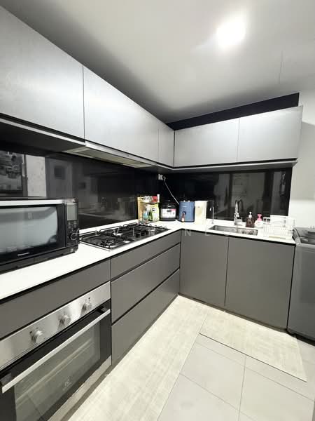 Ecopolitan, 128 Punggol Walk, 3 Bedrooms, 893 sqft, Executive Condominium For Sale, by Alvin Neo, 500224973 - Kitchen - PropertyGuru.com.sg