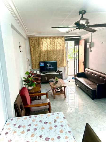 76 Bedok North Road, 76 Bedok North Road, 2 Bedrooms, 634 sqft, HDB Flat For Sale, by Jenny Lau, 500224987 - Living Room - PropertyGuru.com.sg