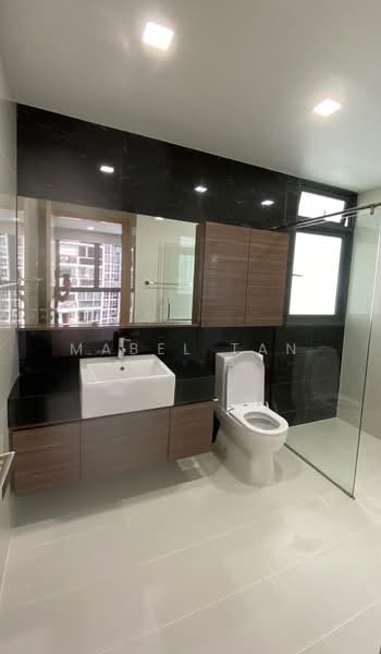 Esparina Residences, 119 Compassvale Bow, 3 Bedrooms, 1,001 sqft, Executive Condominium For Sale, by Mabel Tan, 500224989 - Bathroom - PropertyGuru.com.sg