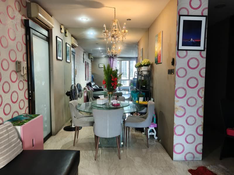 Yishun Sapphire, 40 Canberra Drive, 3 Bedrooms, 1,206 sqft, Condominium For Sale, by Rama Mu, 500224998 - Dining Room - PropertyGuru.com.sg