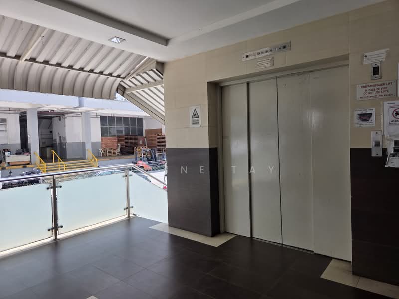Genting Building, 83 Genting Lane, Macpherson / Potong Pasir, 1,360 sqft, Light Industrial (B1) For Rent, by Elaine Tay, 500225000 - Corridor - CommercialGuru.com.sg