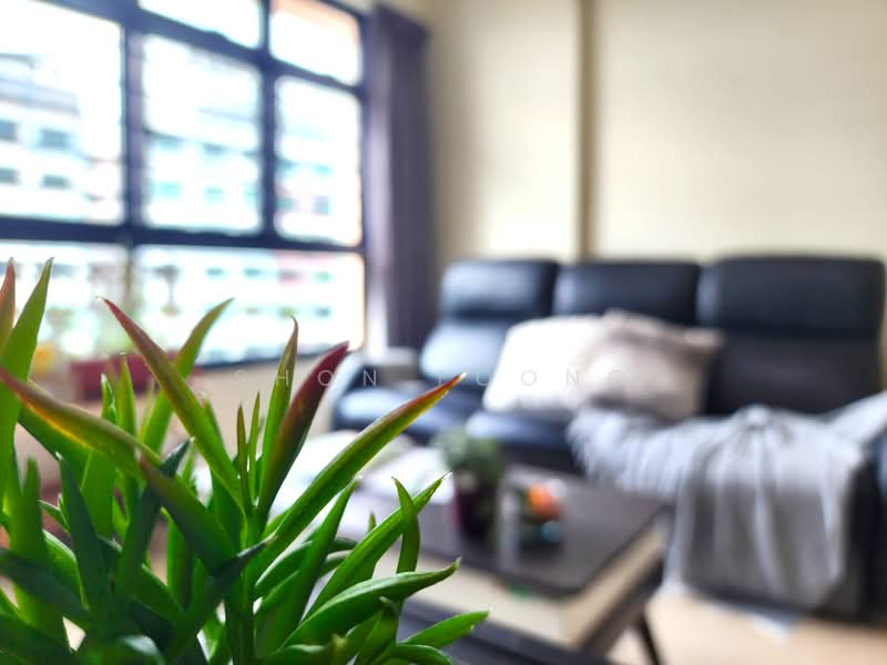 508B Yishun Avenue 4, 508B Yishun Avenue 4, 3 Bedrooms, 1,001 sqft, HDB Flat For Sale, by Shon Foong, 500225006 - Living Room - PropertyGuru.com.sg
