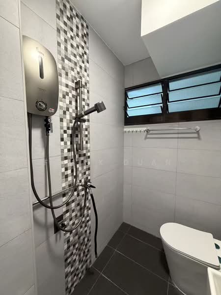 631 Ang Mo Kio Avenue 4, 631 Ang Mo Kio Avenue 4, Room Rental, 150 sqft, HDB Flat For Rent, by Frank Duan, 500225007 - Bathroom - PropertyGuru.com.sg
