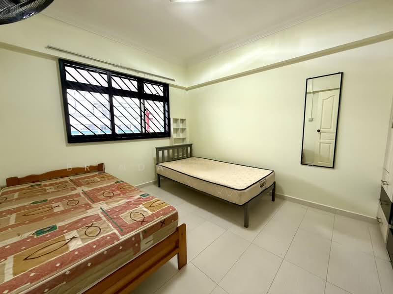868 Yishun Street 81, 868 Yishun Street 81, 3 Bedrooms, 904 sqft, HDB Flat For Rent, by Brendan Choong, 500225008 - Bedroom - PropertyGuru.com.sg
