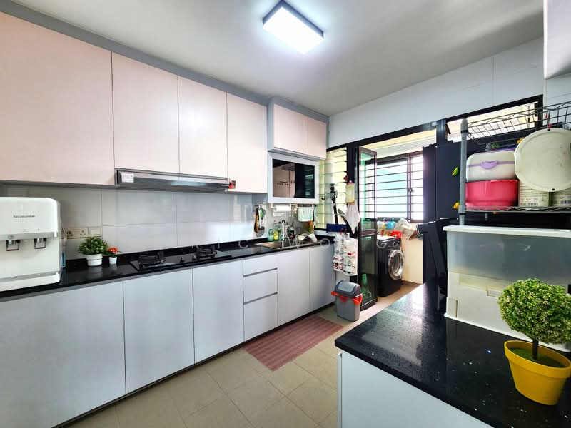 508B Yishun Avenue 4, 508B Yishun Avenue 4, 3 Bedrooms, 1,001 sqft, HDB Flat For Sale, by Eric Wong, 500225017 - Kitchen - PropertyGuru.com.sg