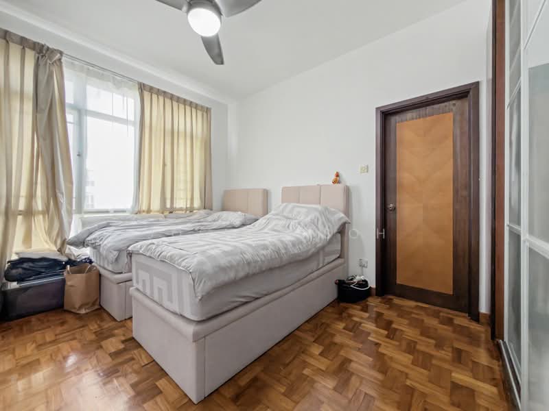 Casablanca, 21 Rosewood Drive, 3 Bedrooms, 1,119 sqft, Condominium For Sale, by Joshua Soh, 500225029 - Master Bedroom - PropertyGuru.com.sg