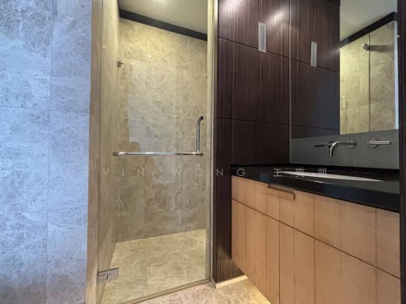 The Ladyhill, 1 Ladyhill Road, Tanglin / Holland / Bukit Timah, 4 Bedrooms, 2,325 sqft, Condominium For Rent, by Kevin Wong 王奕凯, 500225030 - Common Bathroom - PropertyGuru.com.sg