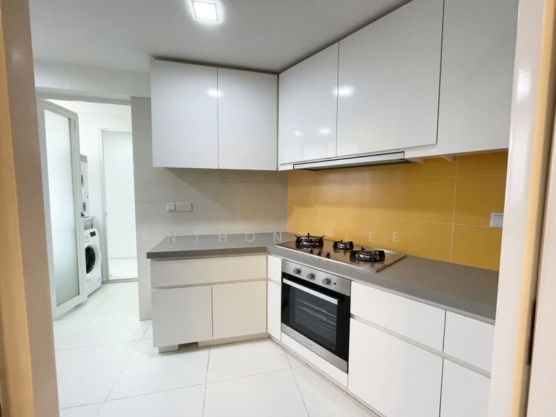 The Interlace, 180 Depot Road, 3 Bedrooms, 1,259 sqft, Condominium For Sale, by Anthony Lee, 500225036 - Kitchen - PropertyGuru.com.sg