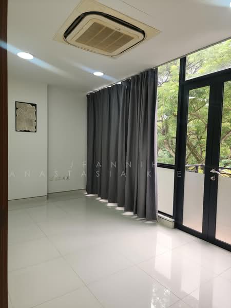 Road Frontage Freehold Shophouse at Bukit Timah 6th Ave area, Bukit Timah, 6th Ave, 4,600 sqft, Shop / Shophouse For Sale, by Jeannie Anastasia Koe 高晶晶, 500225037 - Interior - CommercialGuru.com.sg