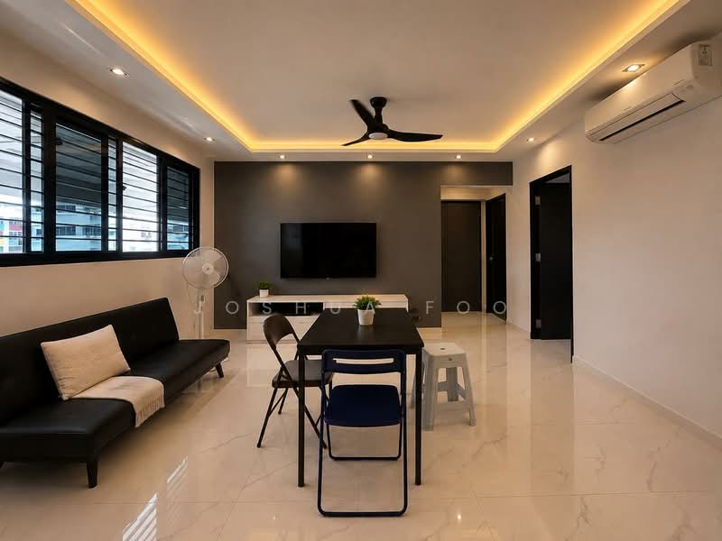 812 Jurong West Street 81, 812 Jurong West Street 81, 3 Bedrooms, 1,120 sqft, HDB Flat For Sale, by Joshua Foo, 500225039 - Living Room - PropertyGuru.com.sg
