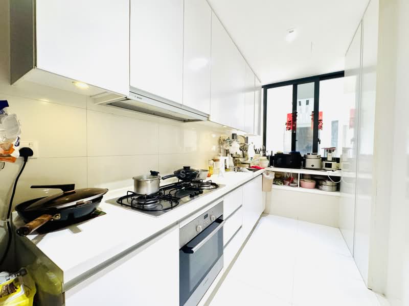d'Leedon (Former Farrer Court), 9 Leedon Heights, 2 Bedrooms, 1,076 sqft, Condominium For Rent, by Vanessa Lim, 500225041 - Kitchen - PropertyGuru.com.sg