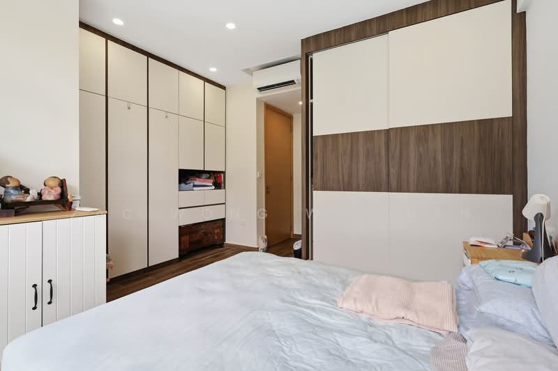 Hedges Park Condominium, 71 Flora Drive, 4 Bedrooms, 1,345 sqft, Condominium For Sale, by Zac Wong Wey Han, 500225042 - Bedroom - PropertyGuru.com.sg