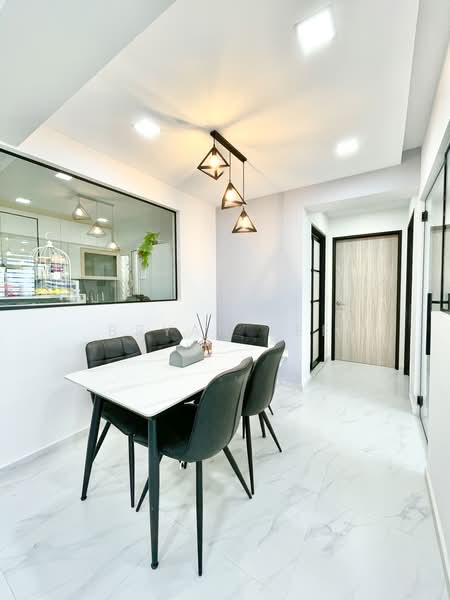 621A Tampines Street 61, 621A Tampines Street 61, 3 Bedrooms, 1,001 sqft, HDB Flat For Sale, by Bryan Lee, 500225050 - Dining Room - PropertyGuru.com.sg