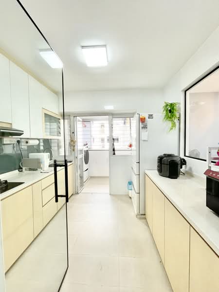 621A Tampines Street 61, 621A Tampines Street 61, 3 Bedrooms, 1,001 sqft, HDB Flat For Sale, by Bryan Lee, 500225050 - Kitchen - PropertyGuru.com.sg