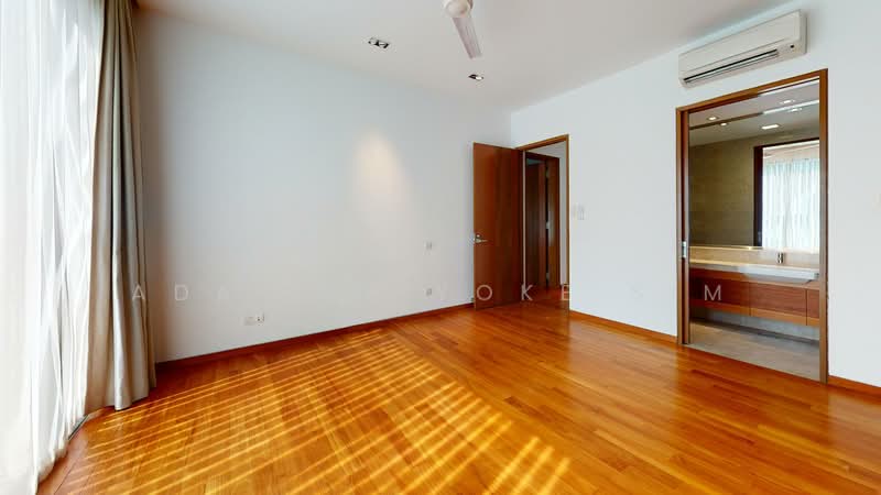 One Tree Hill  | Grange Road | Orchard photo 3