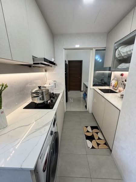 The Nautical, 97 Jalan Sendudok, 3 Bedrooms, 1,119 sqft, Condominium For Sale, by Wilson Tay, 500225064 - Kitchen - PropertyGuru.com.sg