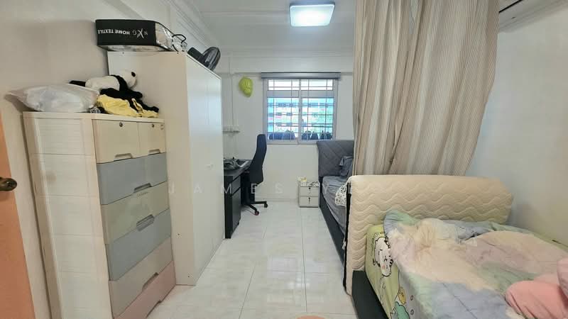122 Ang Mo Kio Avenue 3, 122 Ang Mo Kio Avenue 3, 2 Bedrooms, 710 sqft, HDB Flat For Sale, by James Yeo, 500225068 - PropertyGuru.com.sg