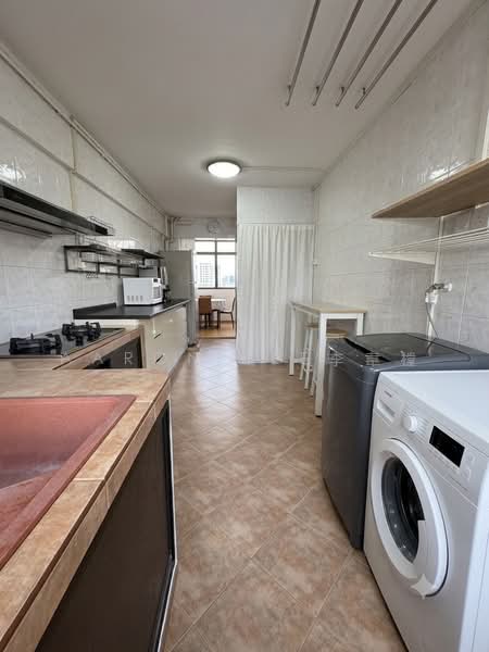 655 Yishun Avenue 4, 655 Yishun Avenue 4, 3 Bedrooms, 904 sqft, HDB Flat For Sale, by Aaron Lee李韋樘, 500225079 - Kitchen - PropertyGuru.com.sg