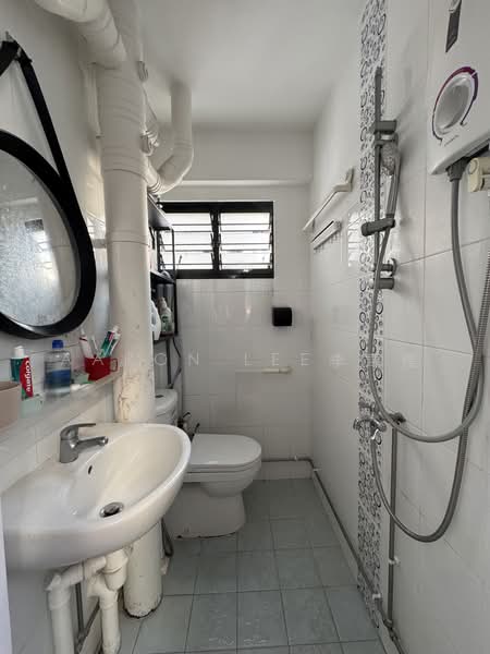 655 Yishun Avenue 4, 655 Yishun Avenue 4, Sembawang / Yishun, 3 Bedrooms, 904 sqft, HDB Flat For Sale, by Aaron Lee李韋樘, 500225079 - PropertyGuru.com.sg