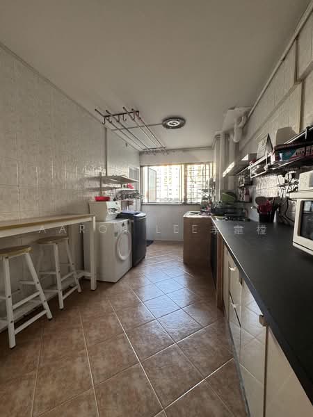 655 Yishun Avenue 4, 655 Yishun Avenue 4, Sembawang / Yishun, 3 Bedrooms, 904 sqft, HDB Flat For Sale, by Aaron Lee李韋樘, 500225079 - PropertyGuru.com.sg