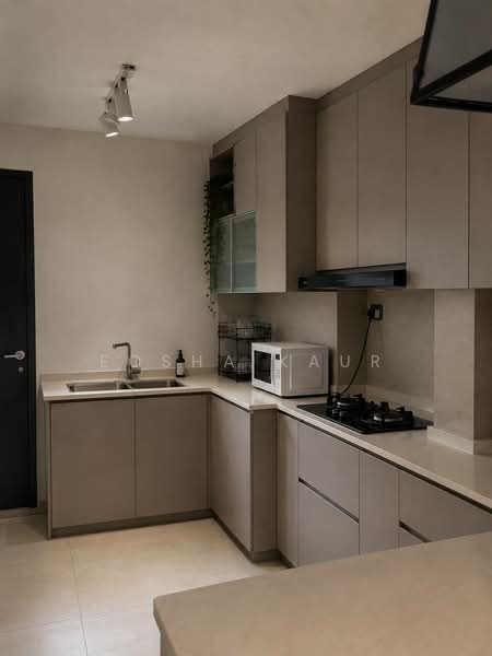 Spanish Village, 56 Farrer Road, 2 Bedrooms, 786 sqft, Condominium For Rent, by Eqsha Kaur, 500225091 - Kitchen - PropertyGuru.com.sg