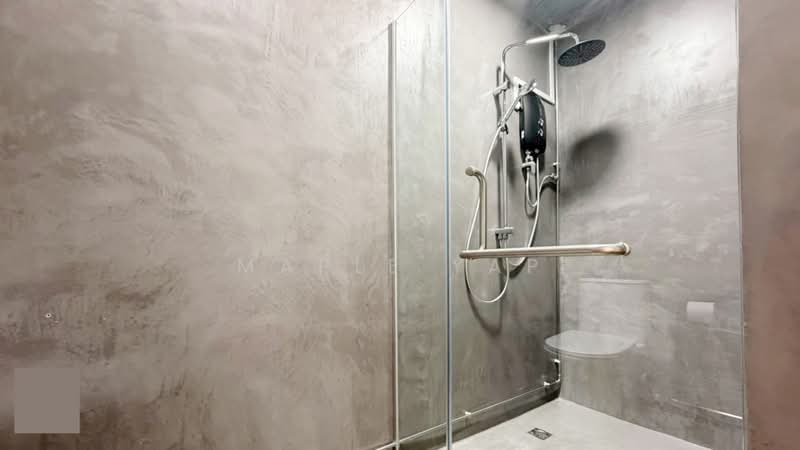 Westville, 54 Westwood Terrace, Room Rental, 150 sqft, Terraced House For Rent, by Maple Yap, 500225114 - MBR7 Bathroom - PropertyGuru.com.sg
