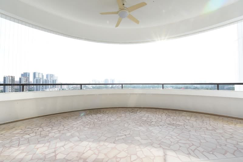 Regency Park, 3 Nathan Road, 4 Bedrooms, 3,650 sqft, Condominium For Rent, by Jay Sim, 500225125 - Balcony - PropertyGuru.com.sg